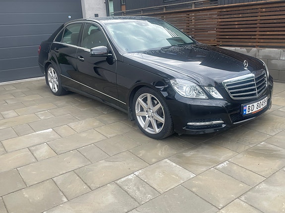 Mercedes-Benz E-Klasse 16 of 30