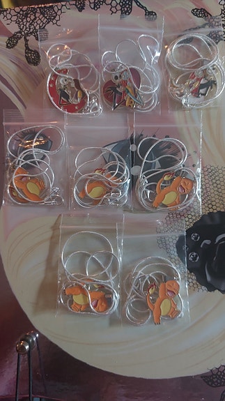 Product image 1 of 3