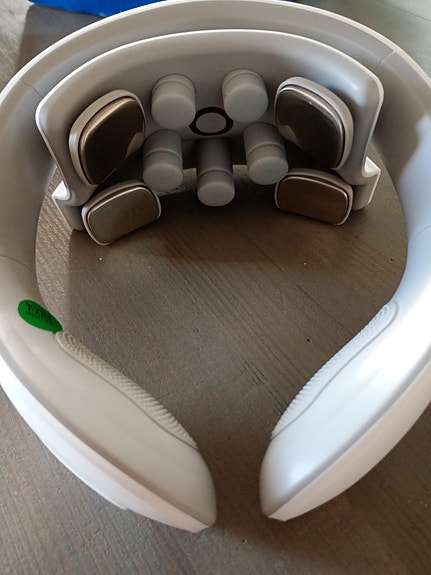 Product image 1 of 3