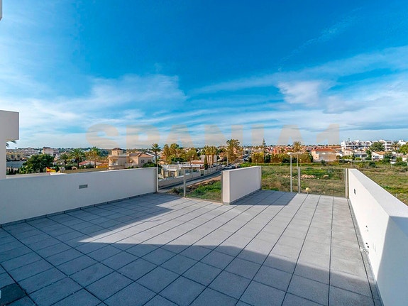 Bilder fra tilsvarende villa