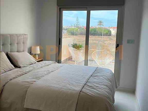 Bilder fra tilsvarende villa