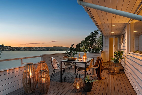 W Eiendomsmegling Bergen sentrum ved Christina Erstad har gleden av å presentere Eidsvågveien 18.