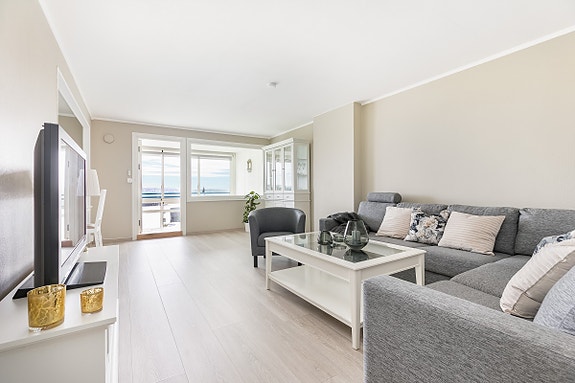 Strandpromenaden 172 formidles av Krogsveen.