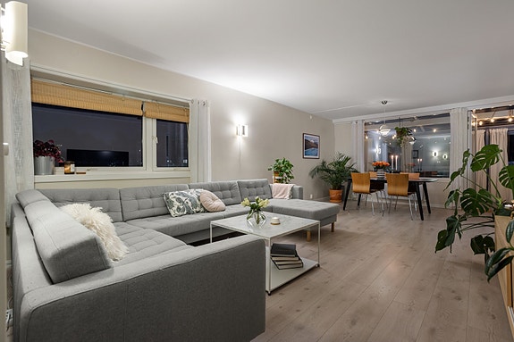 PrivatMegleren Infinita ved Anders Holland-Hverven har gleden av å presentere Lindebergåsen 15B!