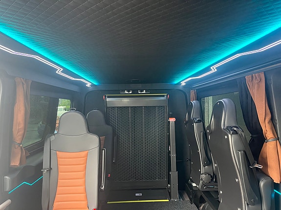Volkswagen Crafter 7 of 10