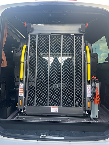 Volkswagen Crafter 10 of 10