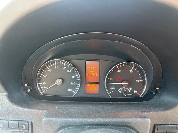 Mercedes-Benz Sprinter-Klasse 18 of 20