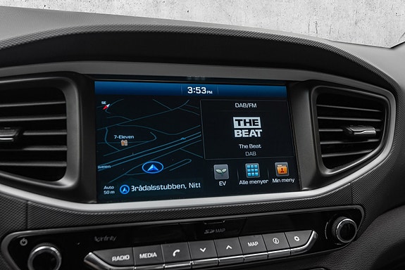 Hyundai IONIQ 27 of 30