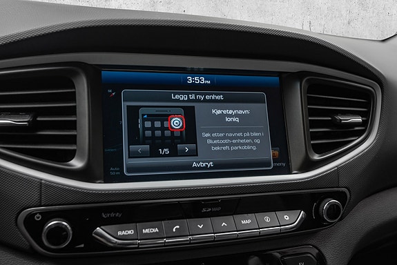 Hyundai IONIQ 28 of 30