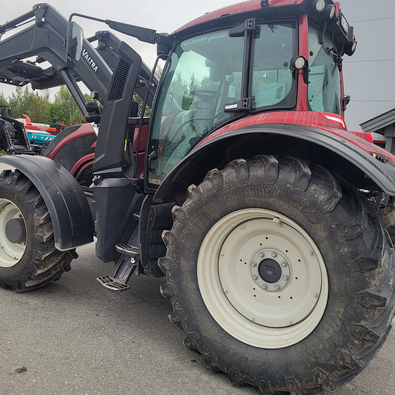 Valtra T-174 2021, kr 1 299 000,-