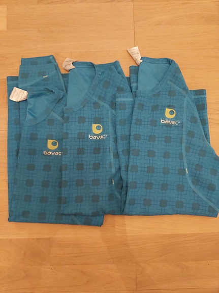 Product image 1 of 3