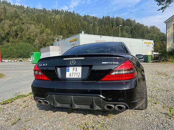 Mercedes-Benz SL-Klasse 8 of 16