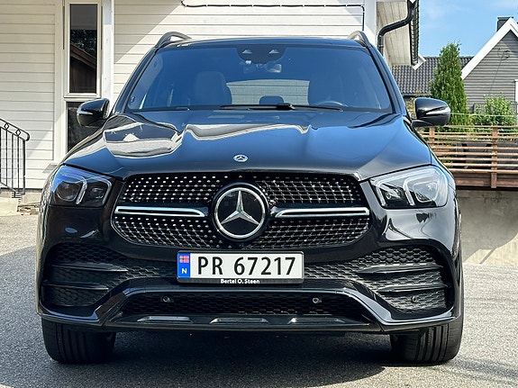 Mercedes-Benz GLE-Klasse 2 of 5