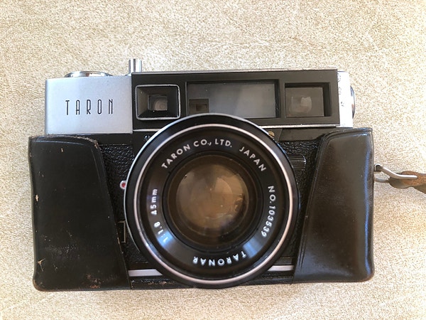 Vintage Taron Kamera