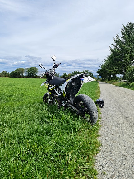 Husqvarna 701 SM 5 of 16