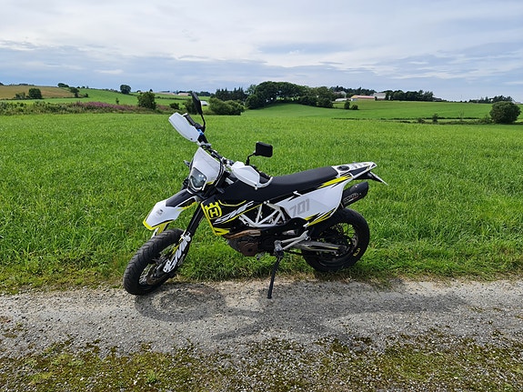 Husqvarna 701 SM 9 of 16