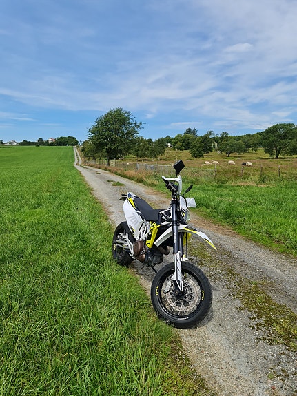 Husqvarna 701 SM 4 of 16