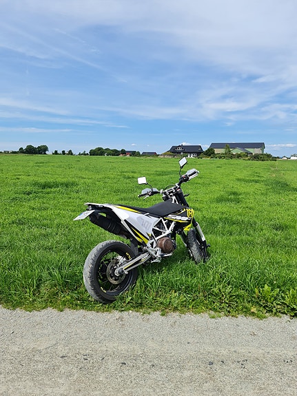 Husqvarna 701 SM 3 of 16