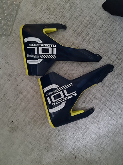 Husqvarna 701 SM 7 of 16