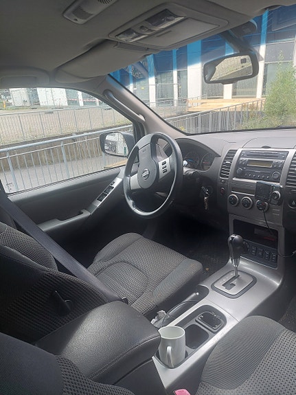 Nissan Pathfinder 6 of 28
