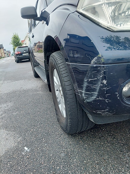 Nissan Pathfinder 20 of 28