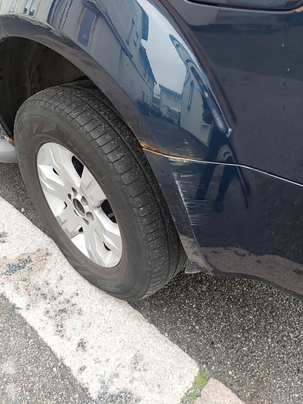 Nissan Pathfinder 23 of 28