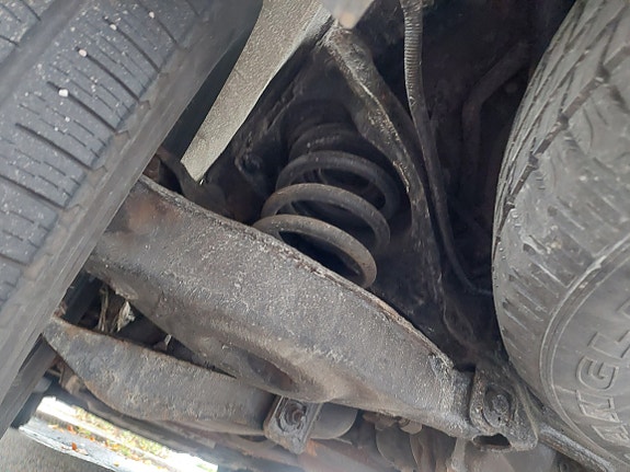 Nissan Pathfinder 14 of 28