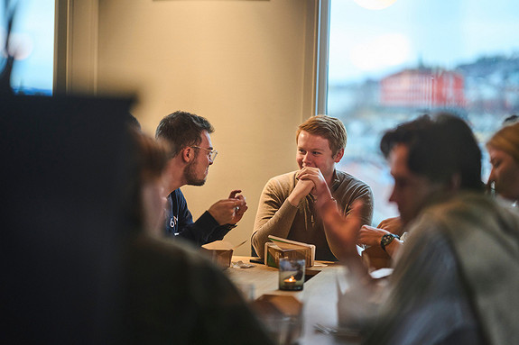 Sosiale sammenkomster på arbeidsplassen