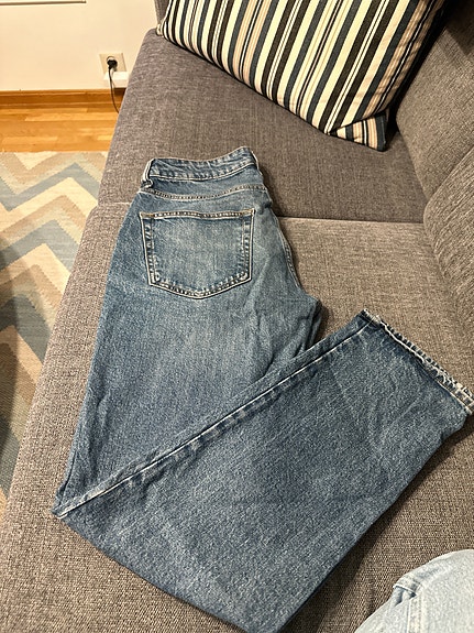 Product image 1 of 6