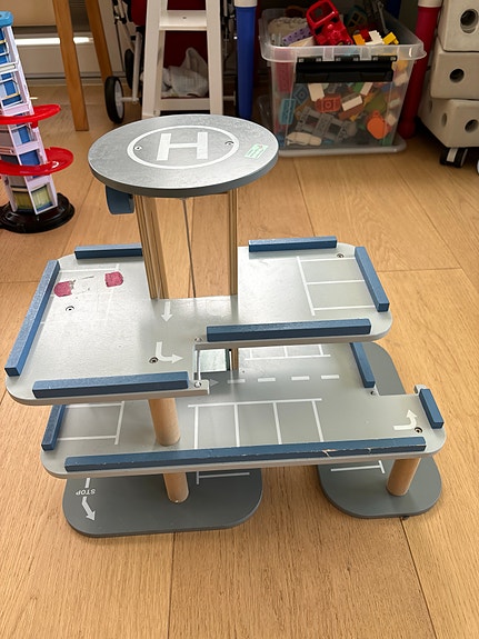 Product image 9 of 10