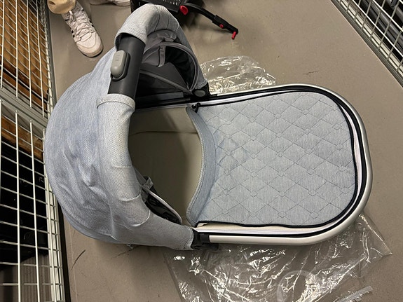 Product image 7 of 9