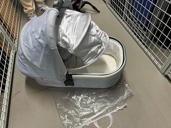 Product image 8 of 9