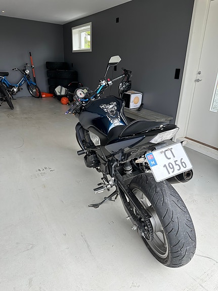 Kawasaki Z750 ABS 3 of 5