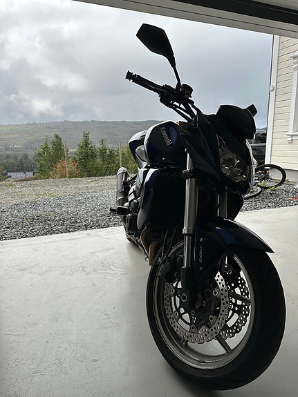 Kawasaki Z750 ABS 4 of 5
