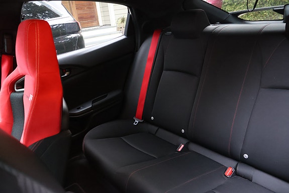 Honda Civic 26 of 30
