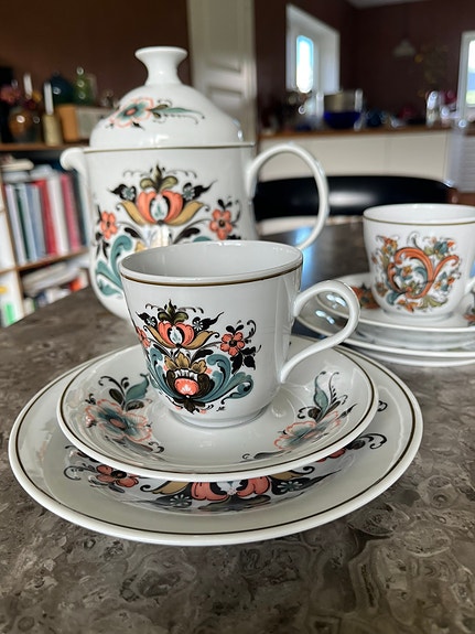 Product image 1 of 10