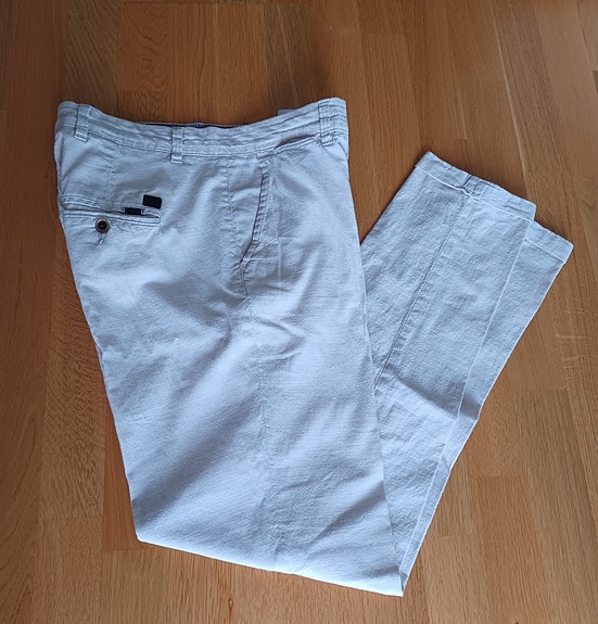 Product image 1 of 7