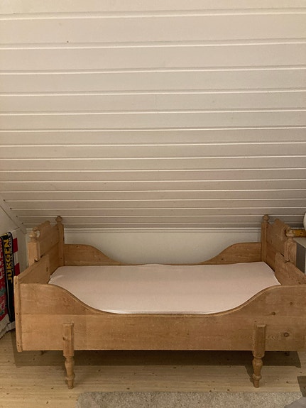 Product image 1 of 7