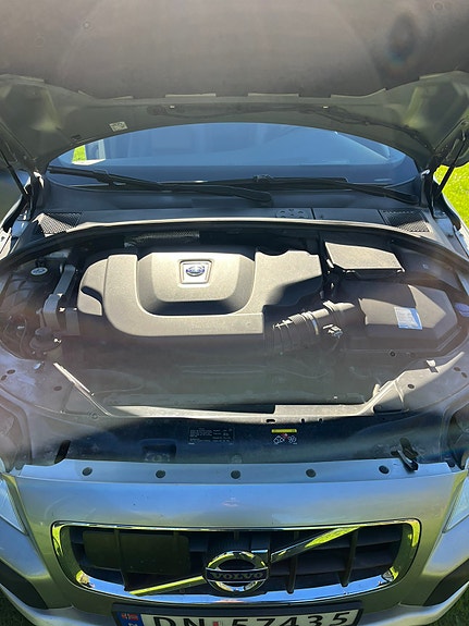 Volvo XC70 25 of 30