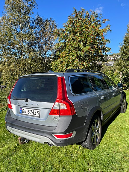Volvo XC70 13 of 30