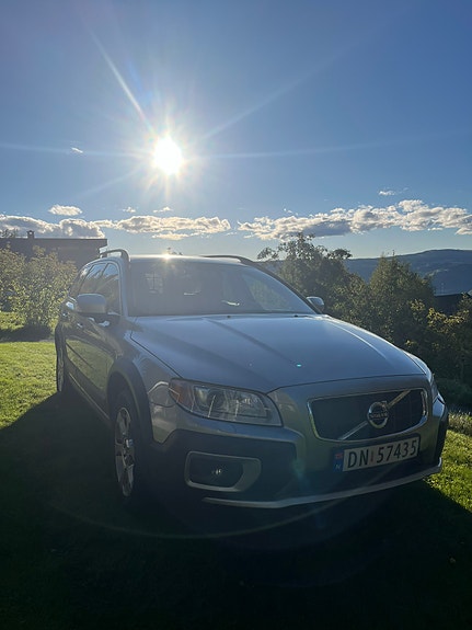 Volvo XC70 30 of 30