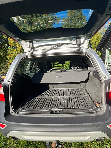 Volvo XC70 11 of 30
