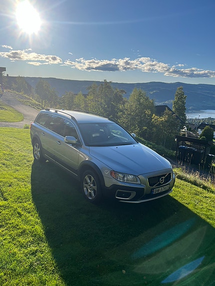 Volvo XC70 4 of 30