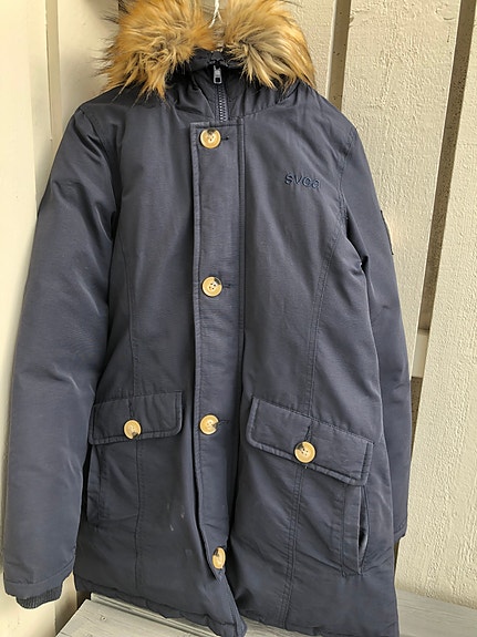 Product image 1 of 9