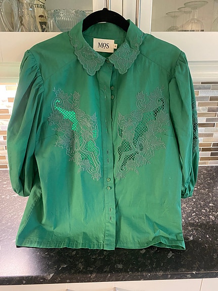 Product image 1 of 8