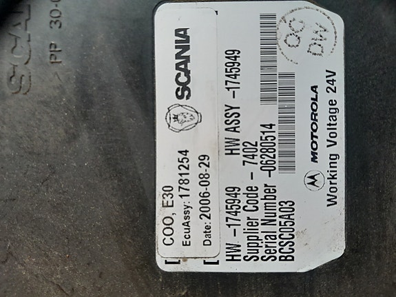 Product image 9 of 10