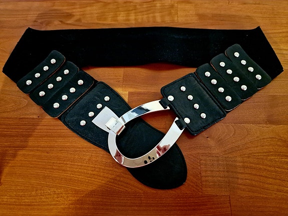 Product image 1 of 7