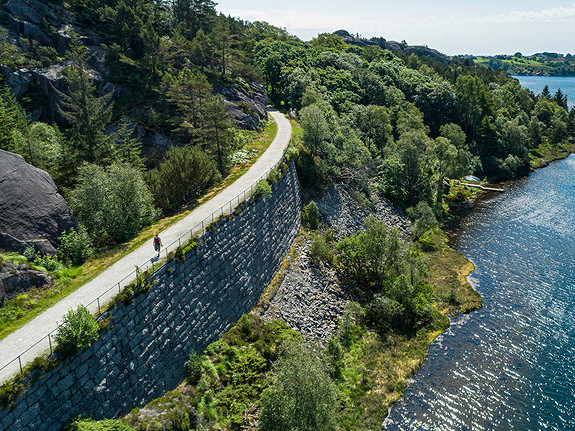 Turstien på Hellvik