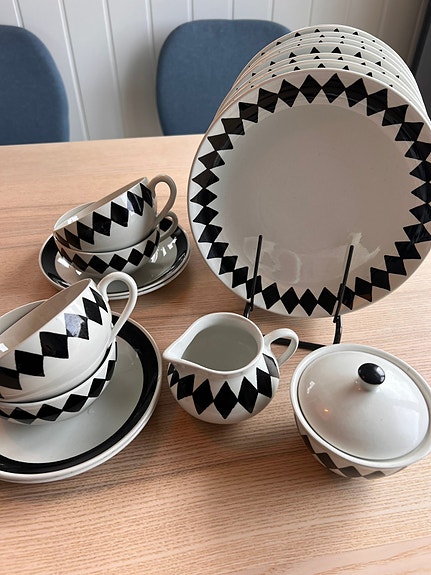 Product image 1 of 10