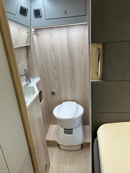 KABE Affinity Man DUO 13 of 29